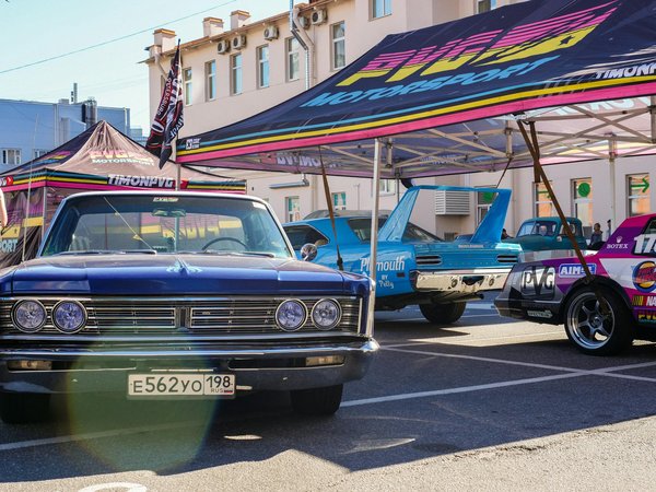 Elevate Your Work Wardrobe: Chic Tweed Skirt Combinations for Unforgettable UK Office Style